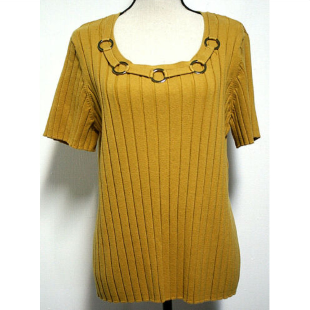 RQT Womens 3X Knit Top Harvest Gold Metal Rings